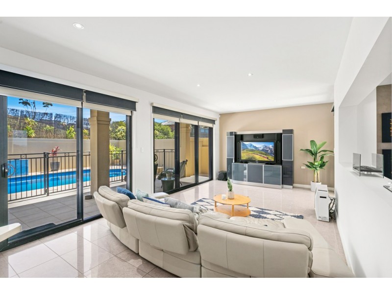 21 Albatross Drive, Blackbutt NSW 2529