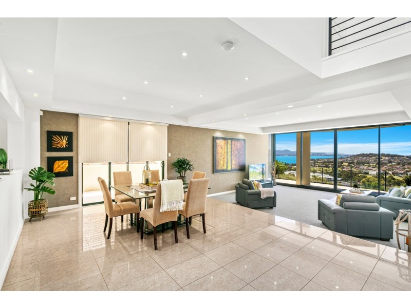 21 Albatross Drive, Blackbutt NSW 2529