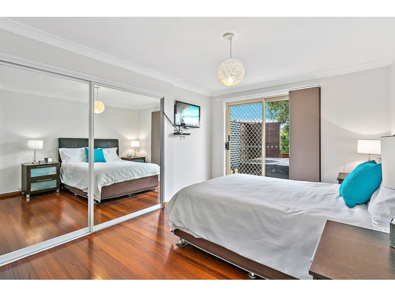 9 Baronda Close, Flinders NSW 2529