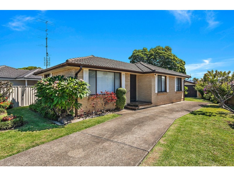 18 Arcadia Street, Warilla NSW 2528