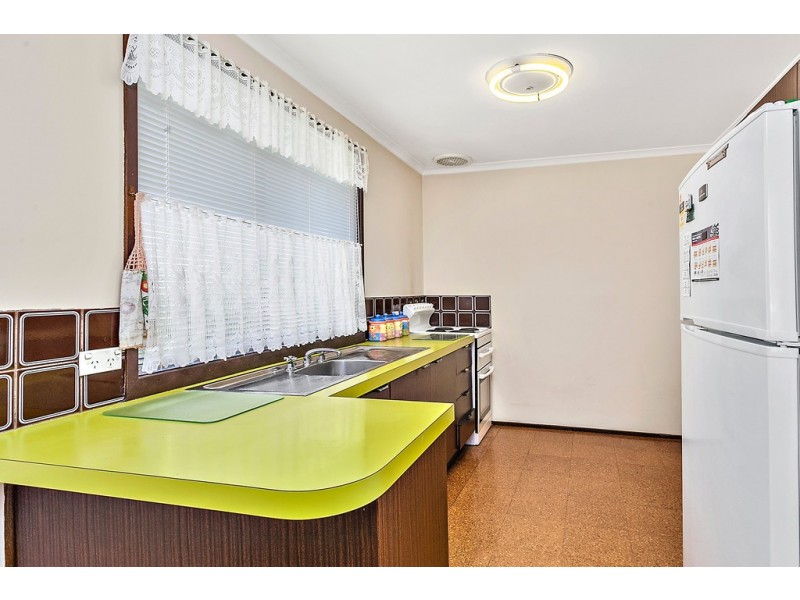 18 Arcadia Street, Warilla NSW 2528