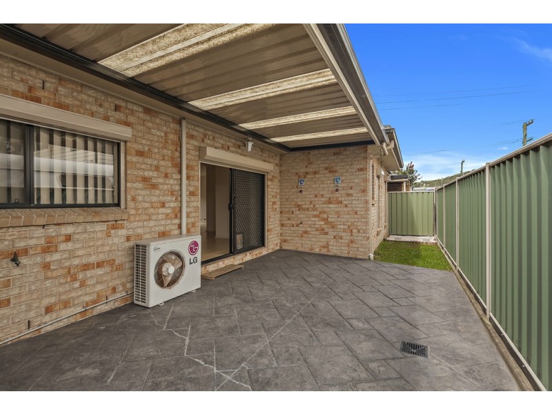 4/365 Princes Highway, Albion Park Rail NSW 2527