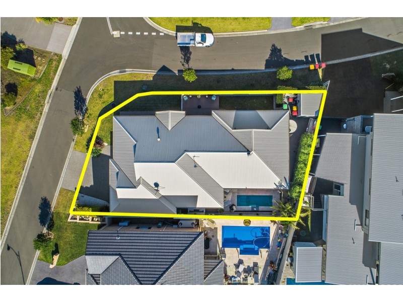 1 St Andrews Parkway, Shell Cove NSW 2529