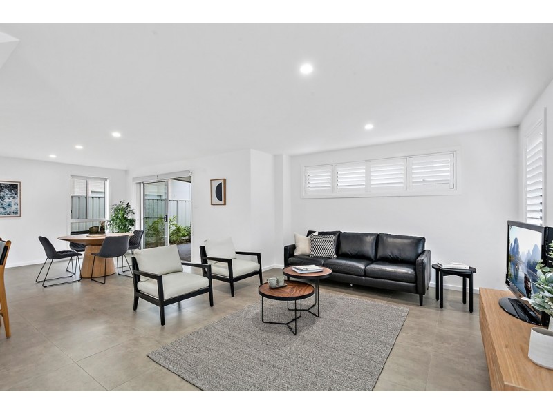 11 Cowries Avenue, Shell Cove NSW 2529
