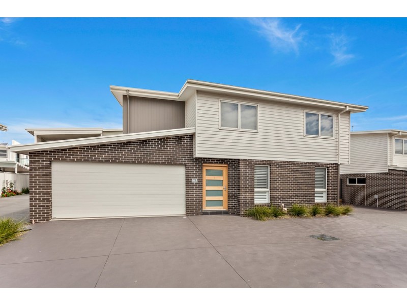 11 Cowries Avenue, Shell Cove NSW 2529
