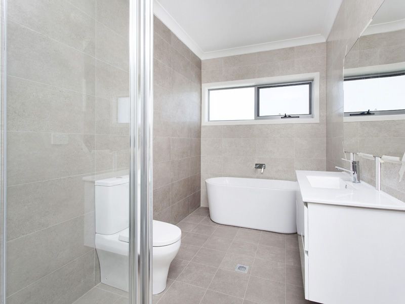 15 Rangoon Avenue, Shell Cove NSW 2529