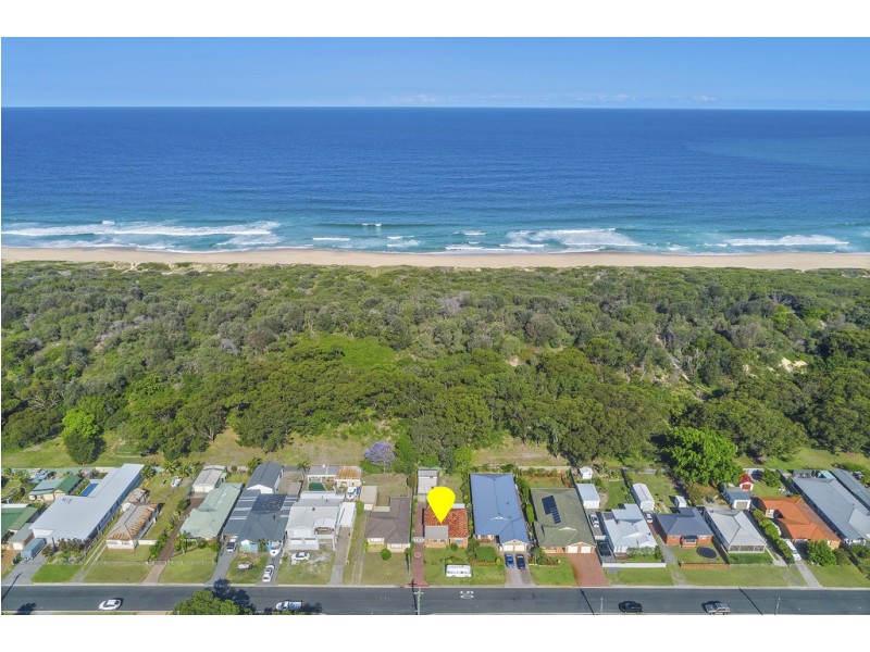 93 Ocean Street, Windang NSW 2528
