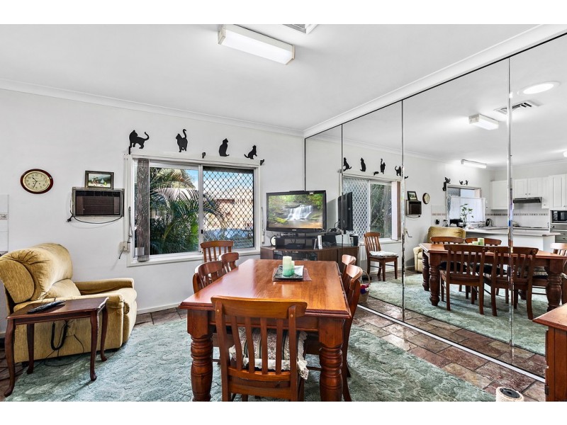 73 Kingston Street, Oak Flats NSW 2529