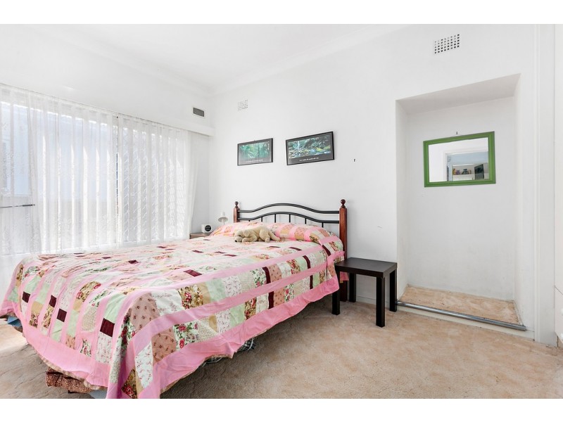 73 Kingston Street, Oak Flats NSW 2529