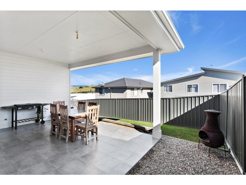60 Elizabeth Circuit, Flinders NSW 2529
