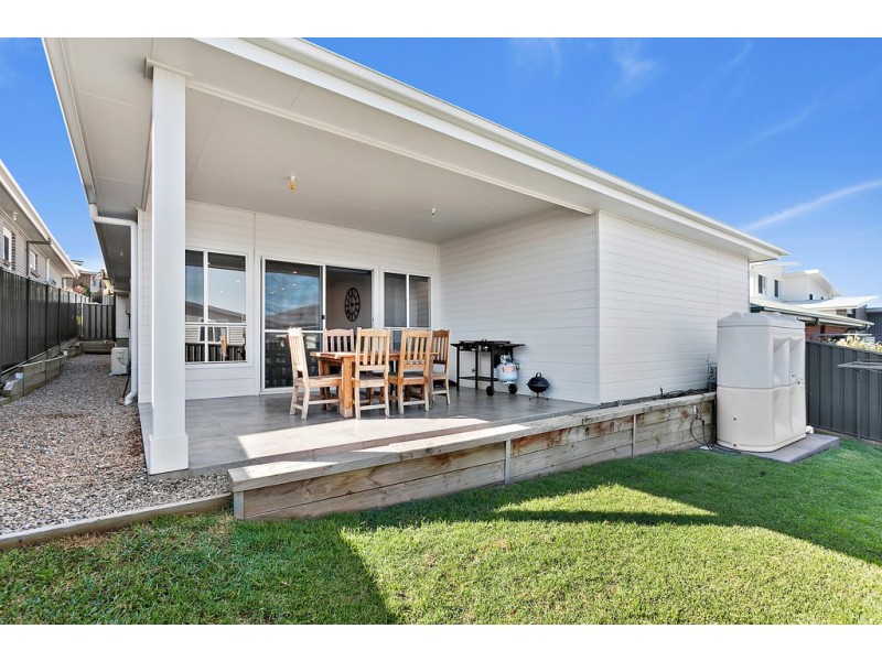 60 Elizabeth Circuit, Flinders NSW 2529