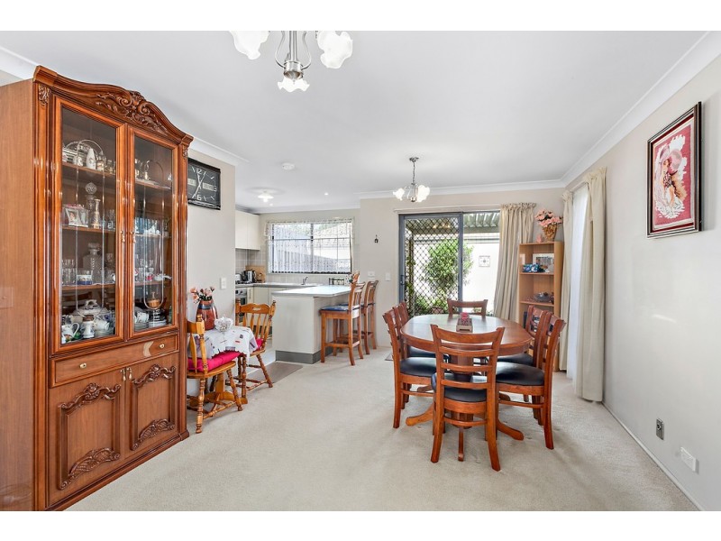 27 Lakewood Boulevard, Flinders NSW 2529