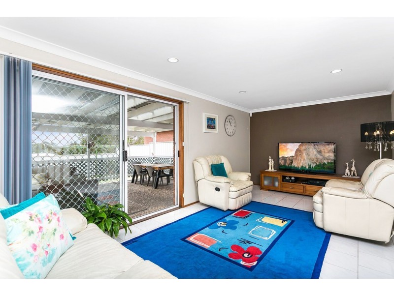 31 Scarborough Circuit, Albion Park NSW 2527