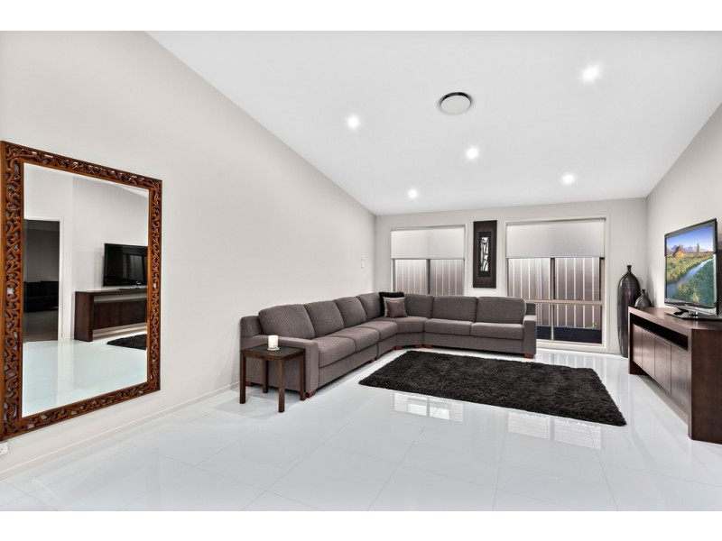 44 Wentworth Street, Oak Flats NSW 2529