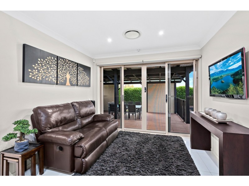 44 Wentworth Street, Oak Flats NSW 2529