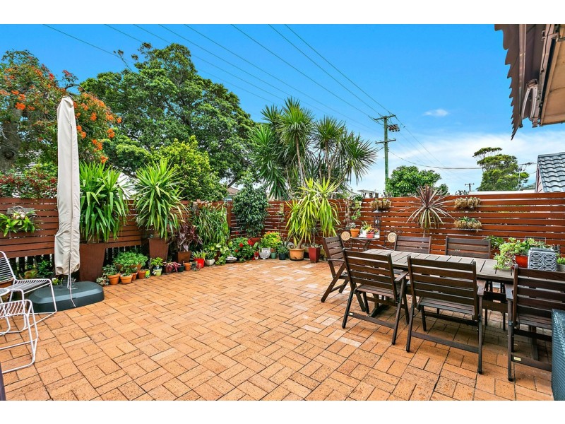 11 Towns Street, Shellharbour NSW 2529