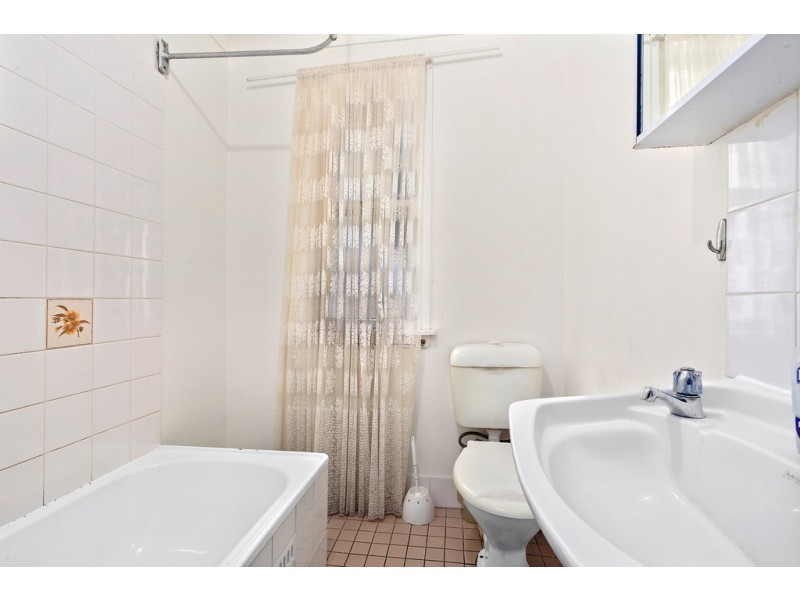 90 The Kingsway, Barrack Heights NSW 2528