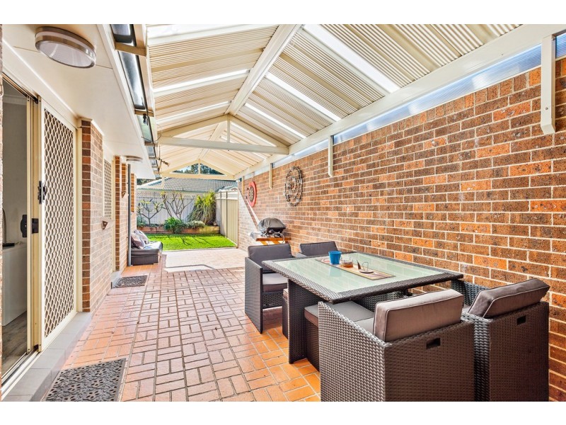 1/10 Spoonbill Place, Albion Park Rail NSW 2527