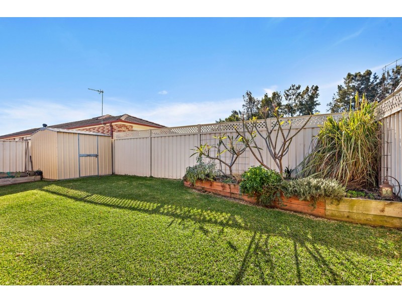 1/10 Spoonbill Place, Albion Park Rail NSW 2527