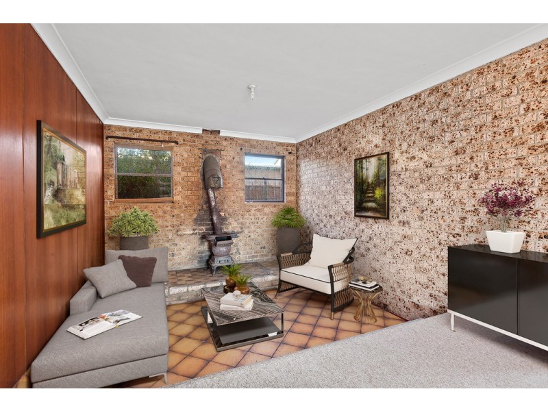 5 Kembla Street, Port Kembla NSW 2505