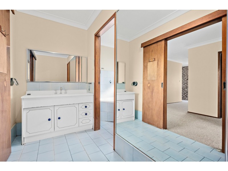 5 Kembla Street, Port Kembla NSW 2505