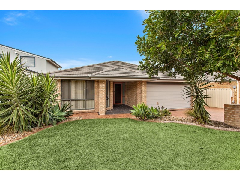 15 Hicks Terrace, Shell Cove NSW 2529