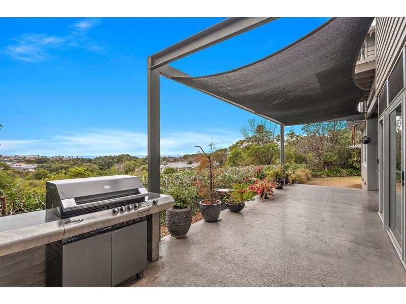 9 Bedarra Court, Shell Cove NSW 2529