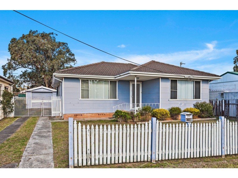 87 Wentworth Street, Oak Flats NSW 2529