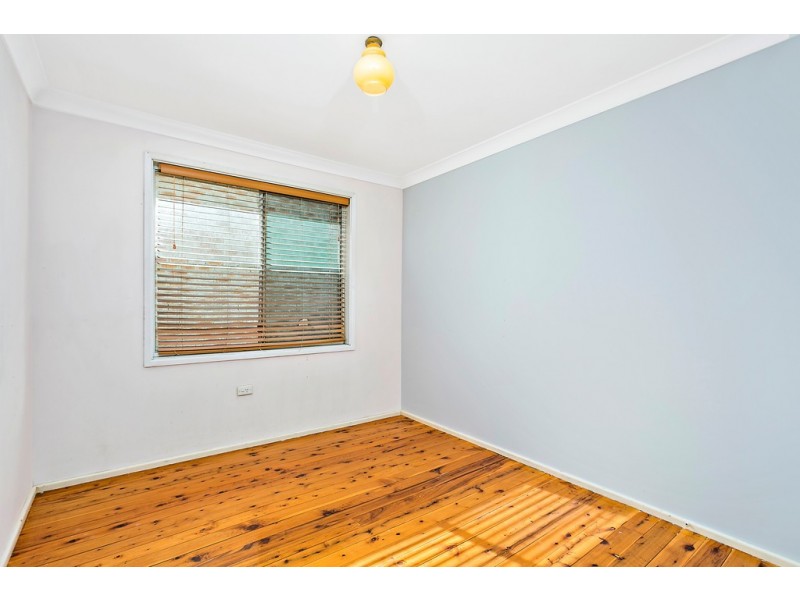 37 Sammat Avenue, Barrack Heights NSW 2528