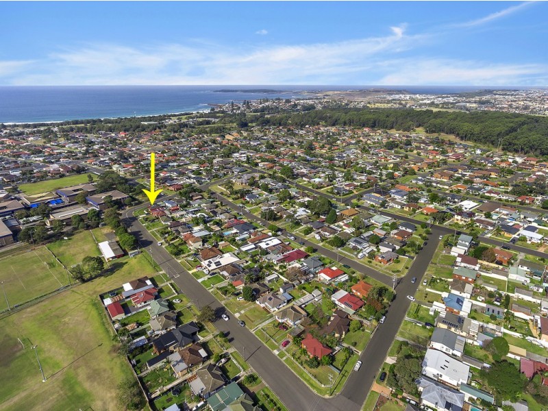 13 Daphne Street, Barrack Heights NSW 2528