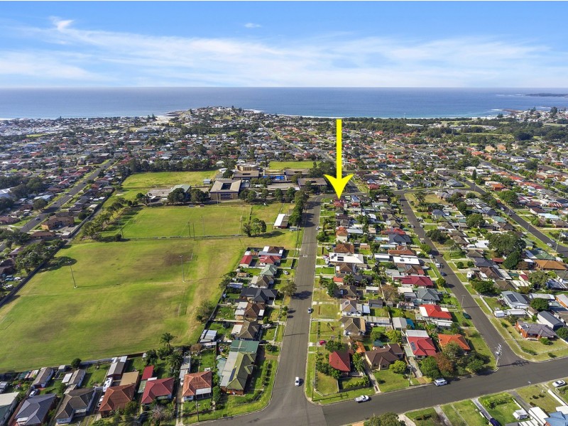 13 Daphne Street, Barrack Heights NSW 2528