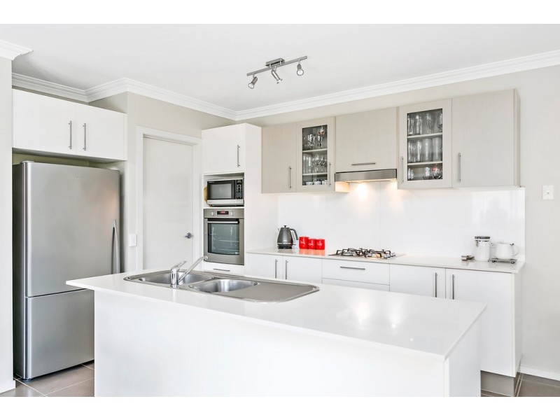 67 Munmorah Circuit, Flinders NSW 2529