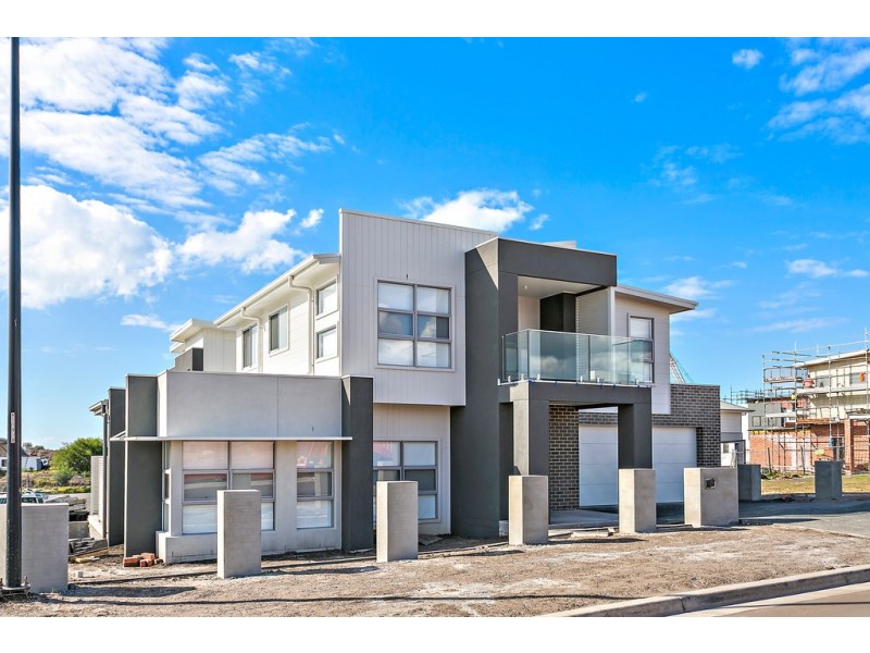 1 Helm Parkway, Shell Cove NSW 2529