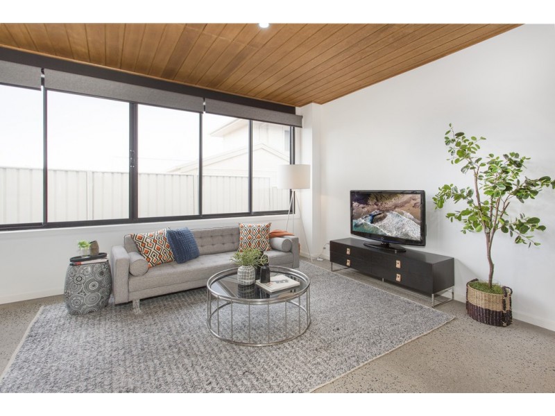 2/3 Reid Street, Shellharbour NSW 2529