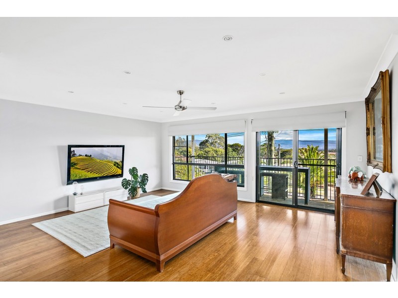 88 Lake Entrance Road, Oak Flats NSW 2529
