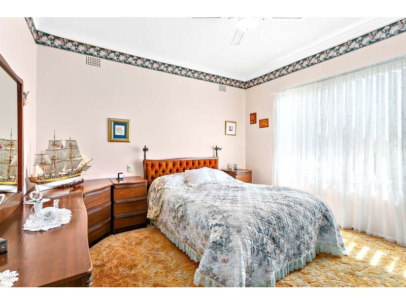 43 Cassia Street, Barrack Heights NSW 2528