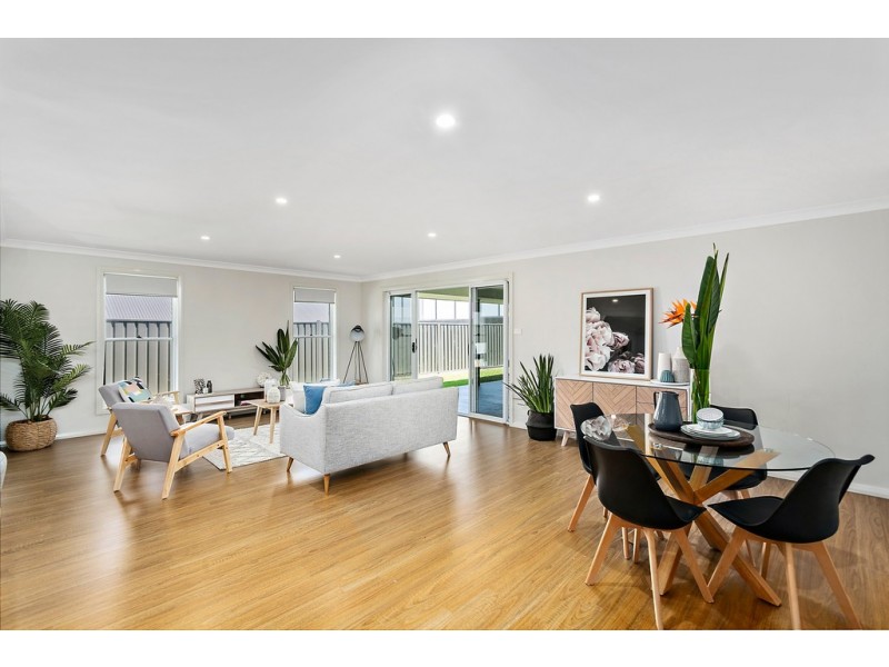 10 Laguna Close, Shell Cove NSW 2529