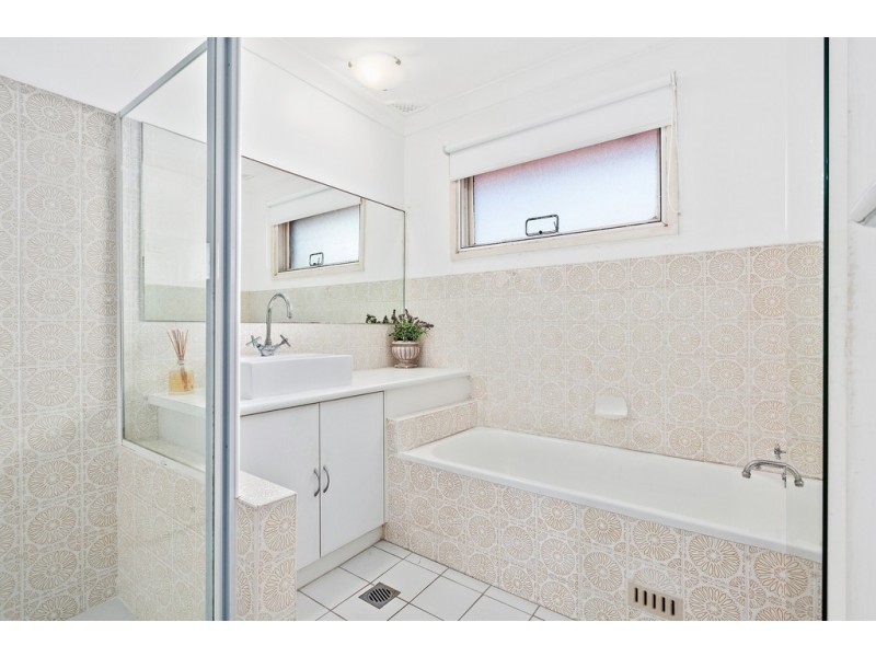 44 Osborne Parade, Warilla NSW 2528