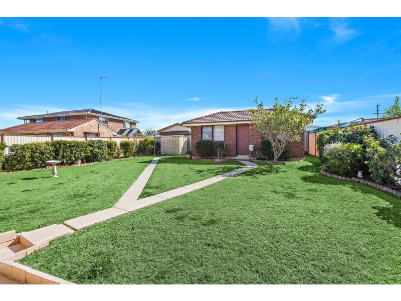 44 Osborne Parade, Warilla NSW 2528