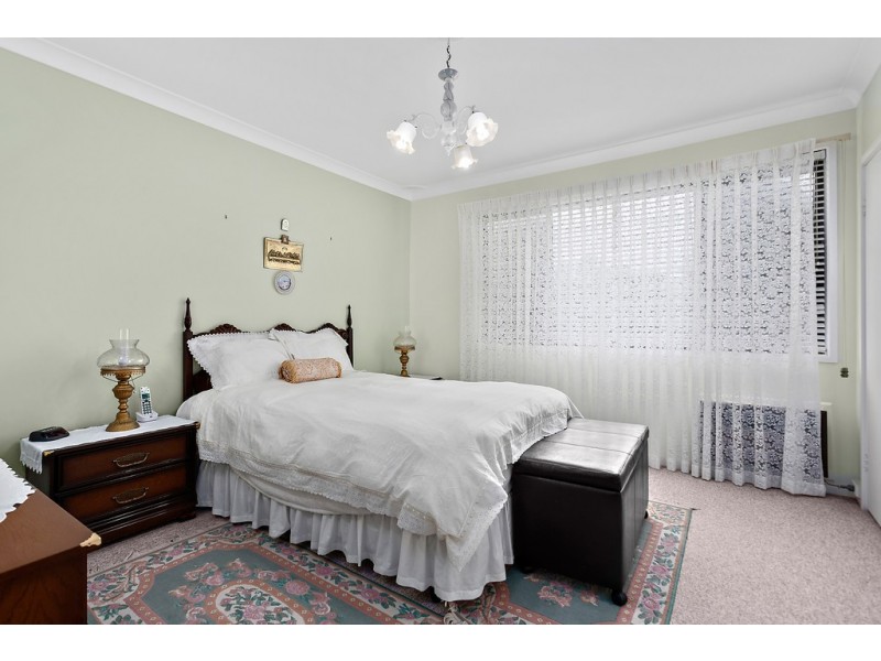 21 Michael Street, Albion Park NSW 2527