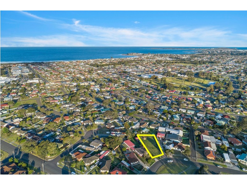 5 Harvey Street, Warilla NSW 2528