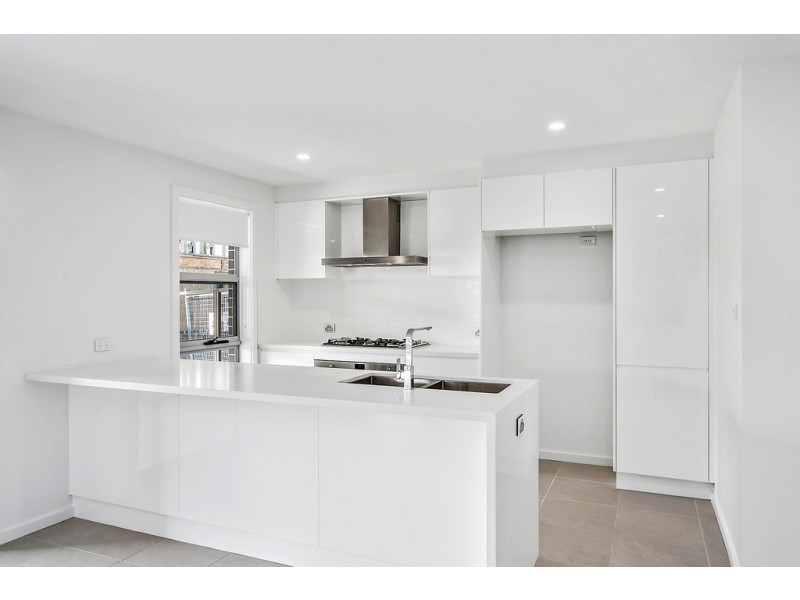 4 Jetty Avenue, Shell Cove NSW 2529