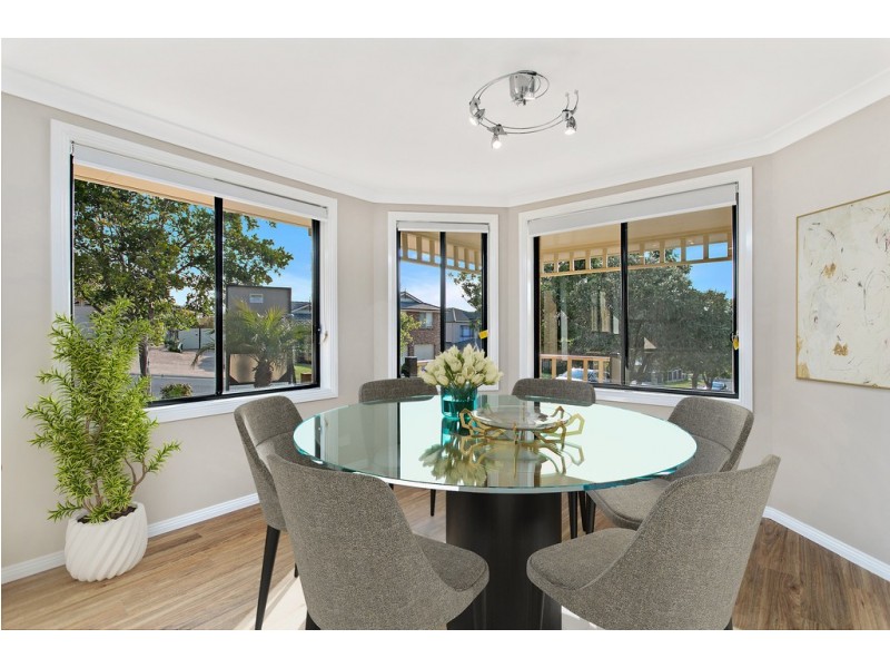 1/11 Eucumbene Avenue, Flinders NSW 2529