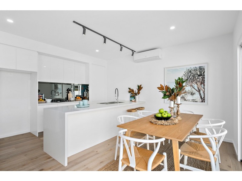 4/4 Gardeners Crescent, Shellharbour NSW 2529