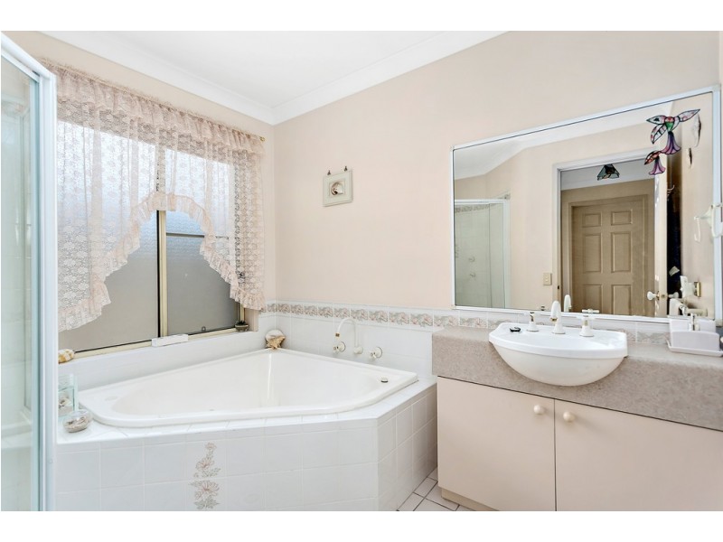 3 Spoonbill Place, Albion Park Rail NSW 2527