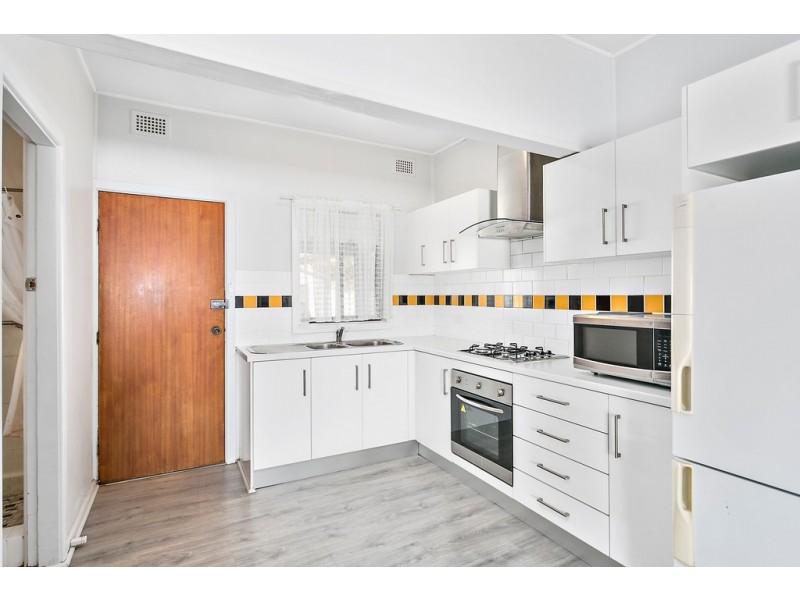 131 Osborne Parade, Warilla NSW 2528