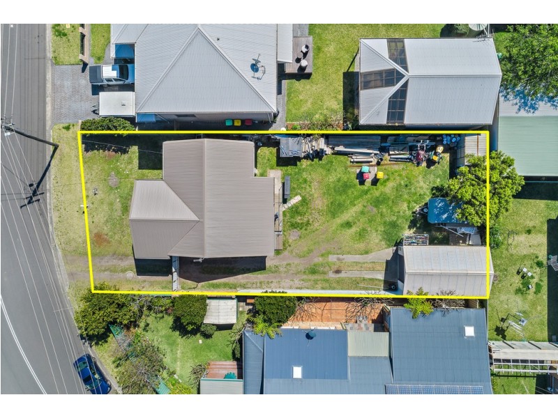 131 Osborne Parade, Warilla NSW 2528