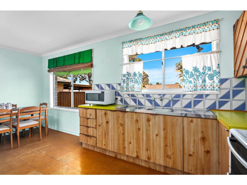 25 Conifer Street, Albion Park Rail NSW 2527