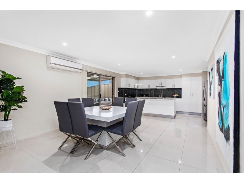 2 Elizabeth Circuit, Flinders NSW 2529