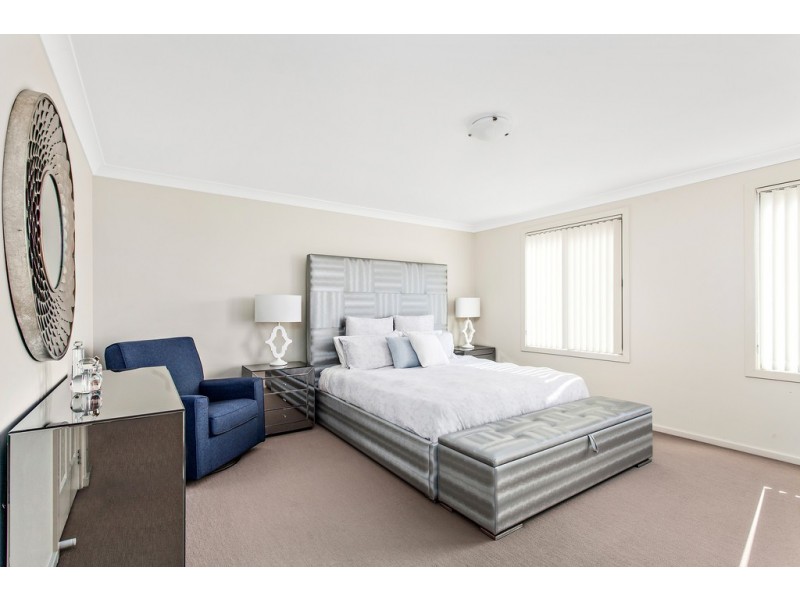 2 Elizabeth Circuit, Flinders NSW 2529